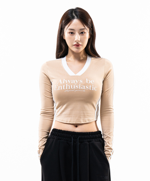 PHYSICAL GARMENTS（フィジカルガーメンツ）の「P5022 ウーマンラインVネッククロップ長袖 [3カラー]（Tシャツ/カットソー・レディース・ホワイト/ブラック/ベージュ・SMALL/MEDIUM）」の7枚目の写真