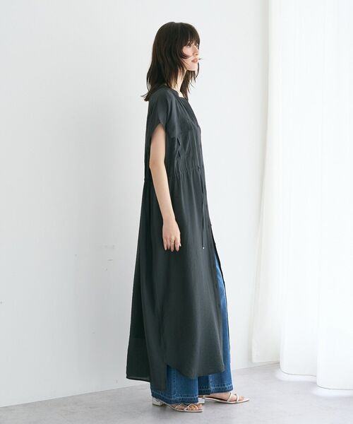 YECCA VECCA（イェッカヴェッカ）の「【接触冷感】ミリタリースキッパーシャツワンピース（シャツワンピース・レディース・ベージュ/カーキ/チャコールグレー・FREE）」の7枚目の写真