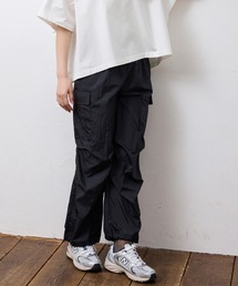 ワッシャーパラシュートカーゴパンツ