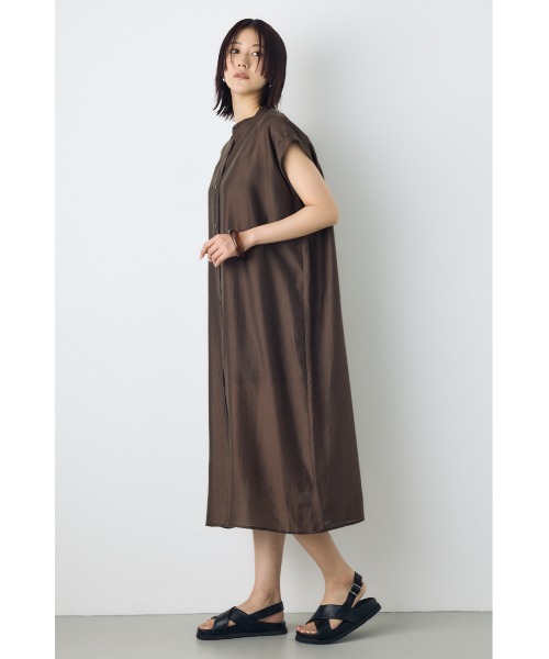 AZUL by moussy（アズールバイマウジー）の「フレンチスリーブロングシャツワンピース（シャツワンピース・レディース・ライトグレー/ブラウン/ライトブラック・SMALL/MEDIUM）」の3枚目の写真
