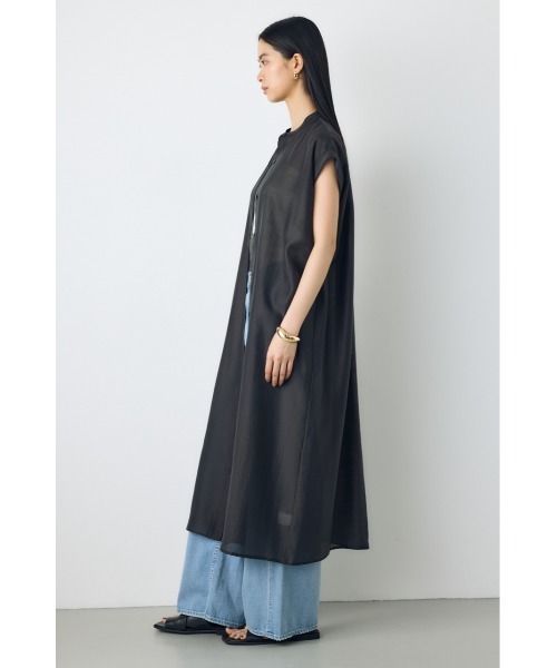 AZUL by moussy（アズールバイマウジー）の「フレンチスリーブロングシャツワンピース（シャツワンピース・レディース・ライトグレー/ブラウン/ライトブラック・SMALL/MEDIUM）」の5枚目の写真