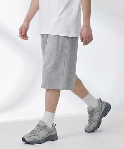CHASECULT（チェイスカルト）の「共用サイドタックバミューダパンツ-FCRU2516E0B（その他パンツ・メンズ・ライトグレー・86/76/82/67/70）」の2枚目の写真