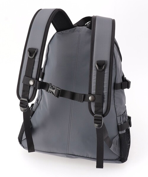 FREDRIK PACKERS(フレドリックパッカーズ)の「【FREDRIK PACKERS】210D DAY PACK TIPI 別注モデル(バックパック/リュック・レディース・チャコールグレー/ブラック・FREE)」の4枚目の写真