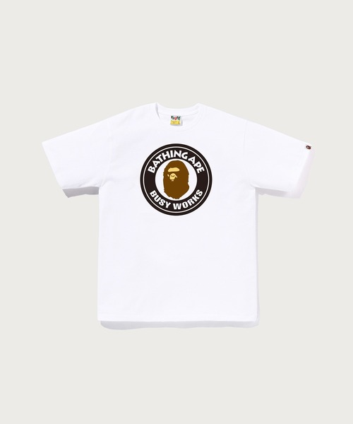 A BATHING APE(アベイシングエイプ)の「BUSY WORKS TEE(Tシャツ/カットソー・メンズ・ホワイト×レッド/ホワイト×ブラック・LARGE/SMALL/XX-LARGE)」の1枚目の写真