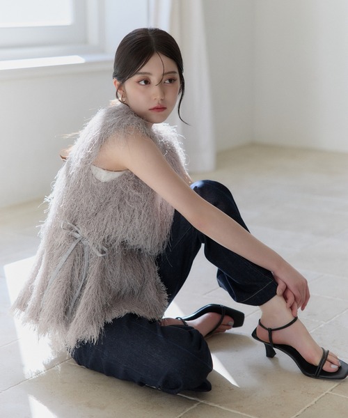 polaura(ポローラ)の「スリムファインストラップサンダル(サンダル・レディース・レッド/ゴールド/アイボリー/ブラック・S/M/L)」の16枚目の写真