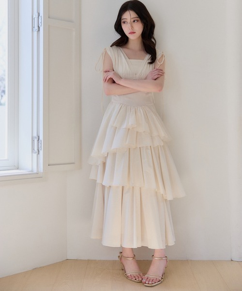 polaura(ポローラ)の「スリムファインストラップサンダル(サンダル・レディース・レッド/ゴールド/アイボリー/ブラック・S/M/L)」の17枚目の写真
