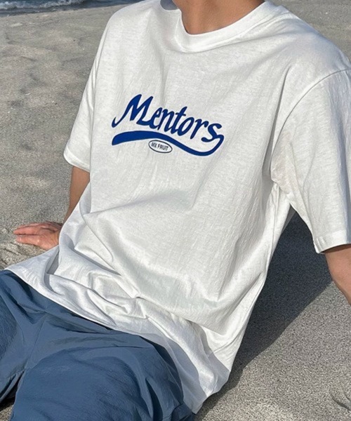 NOWLE（ノウル）の「【NOWLE】スクリプトロゴ プリント 半袖 Tシャツ / ベースボール風デザイン（Tシャツ/カットソー・メンズ・ホワイト・X-LARGE/LARGE/MEDIUM）」の6枚目の写真