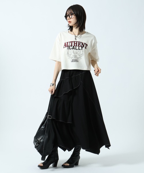 PAGEBOY（ページボーイ）の「シシュウカレッジショートTシャツ（Tシャツ/カットソー・レディース・チャコールグレー/オフホワイト・FREE）」の8枚目の写真