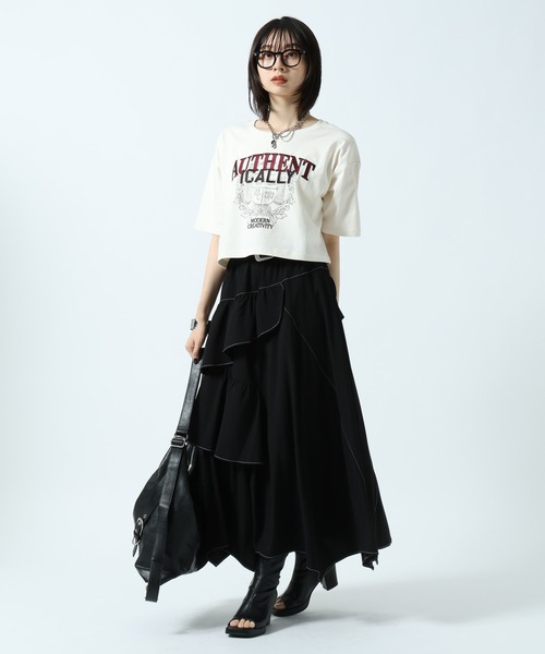 PAGEBOY（ページボーイ）の「シシュウカレッジショートTシャツ（Tシャツ/カットソー・レディース・チャコールグレー/オフホワイト・FREE）」の11枚目の写真