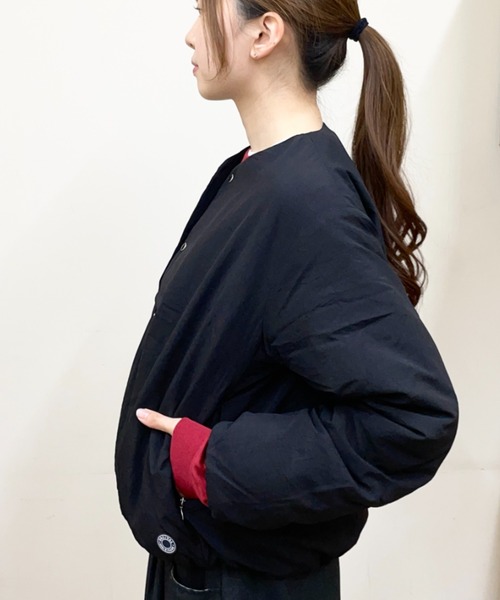 ORCIVAL(オーシバル)の「ORCIVAL/オーシバル ライトダウンノーカラーブルゾン LIGHT DOWN NO COLLAR BLOUSON OR-A0832 LAI(ダウンジャケット/コート・レディース・ベージュ/ブラック・2)」の10枚目の写真
