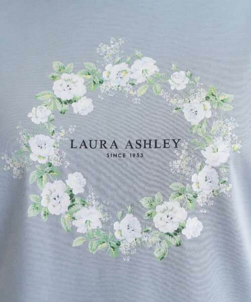LAURA ASHLEY(ローラアシュレイ)の「【コットン100%/洗える】リースフローラル プリントTシャツ(Tシャツ/カットソー・レディース・サックスブルー/ネイビー/オフホワイト・38/40)」の11枚目の写真