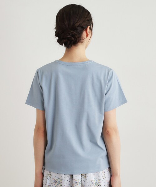 LAURA ASHLEY(ローラアシュレイ)の「【コットン100%/洗える】リースフローラル プリントTシャツ(Tシャツ/カットソー・レディース・サックスブルー/ネイビー/オフホワイト・38/40)」の18枚目の写真