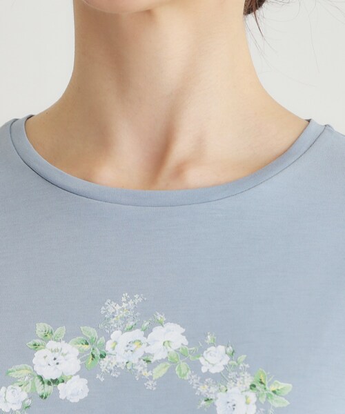 LAURA ASHLEY(ローラアシュレイ)の「【コットン100%/洗える】リースフローラル プリントTシャツ(Tシャツ/カットソー・レディース・サックスブルー/ネイビー/オフホワイト・38/40)」の19枚目の写真