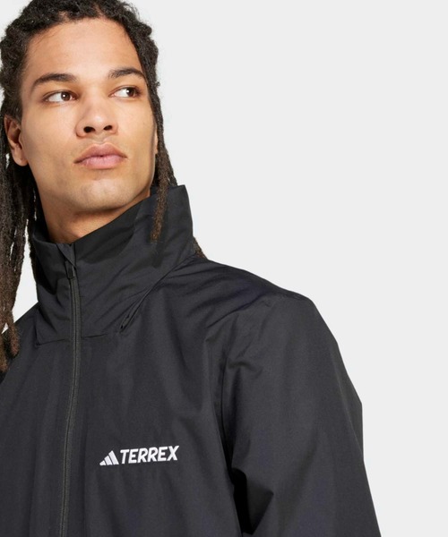 adidas(アディダス)の「マルチ エッセンシャルズ 2L レインジャケット / アディダス adidas(ナイロンジャケット・メンズ・ブラック・XX-LARGE/3XL/LARGE/MEDIUM/SMALL/X-LARGE)」の7枚目の写真