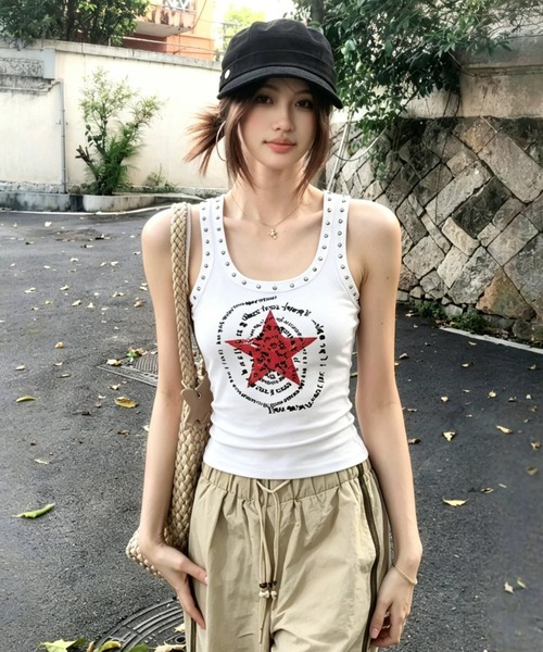 SHEPP(シープ)の「スターサークルロゴ スタッズタンクトップ ノースリーブ(タンクトップ・レディース・ブラック/ホワイト・L/M)」の14枚目の写真
