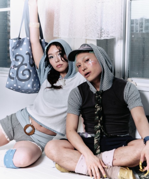 twins(nemne store)(ツインズ)の「Dots Hooded tee(Tシャツ/カットソー・レディース・White/チャコール・フリー)」の17枚目の写真