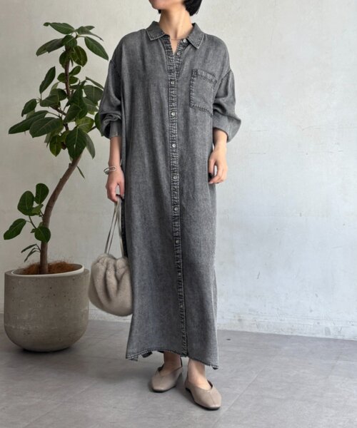 Jena espace merveilleux(ジェナ エスパスメルヴェイユ)の「テンセルデニムシャツワンピース(ワンピース・レディース・ブルー/グレー・FREE)」の2枚目の写真