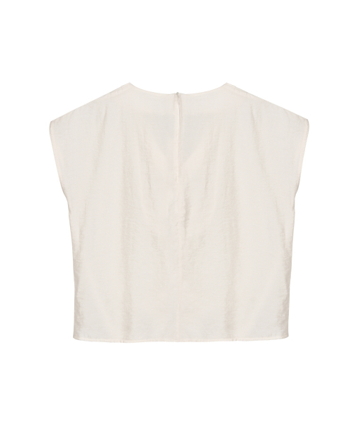 NICK&NICOLE(ニックアンドニコール)の「DRAPE NECK BLOUSE_CREAM(シャツ/ブラウス・レディース・その他・FREE)」の2枚目の写真