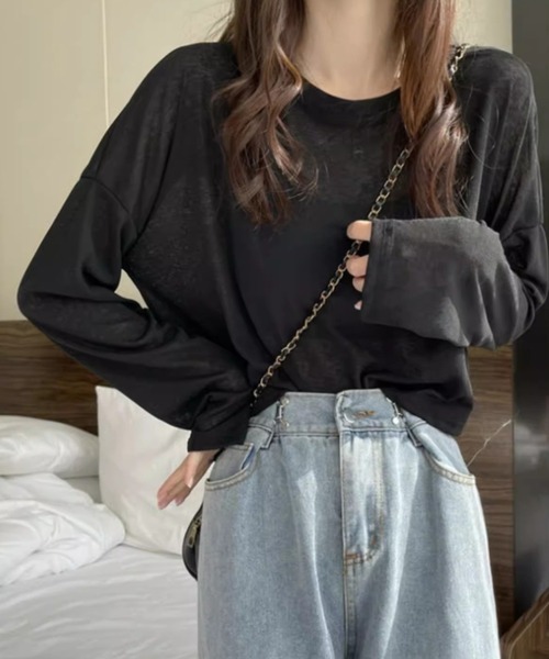 deux amour(ドゥーザムール)の「シアー長袖クロップド丈トップス(Tシャツ/カットソー・レディース・イエロー/ホワイト/ブラック/ブルー/ライトグリーン/エメラルド/ラベンダー・FREE)」の3枚目の写真
