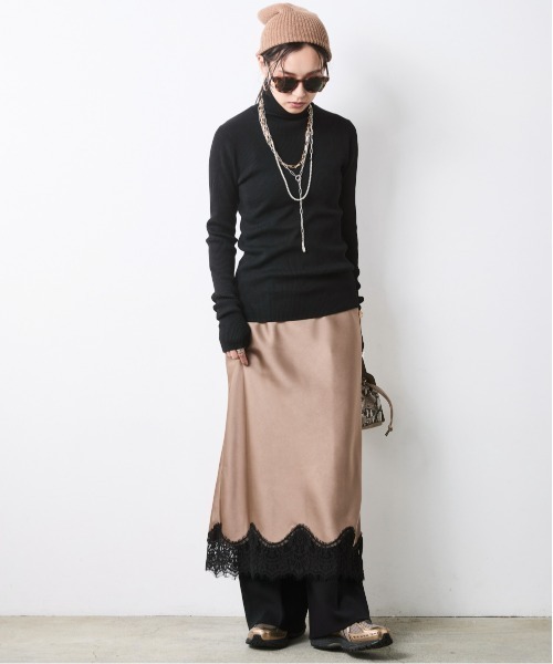 CHIC STYLE（シックスタイル）の「ライトリブタートルニット＜大きいサイズ有＞シックスタイル（ニット/セーター・レディース・グレー/ワイン/ブラック・5L/4L/3L/LL/L/M）」の17枚目の写真