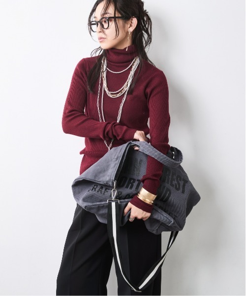 CHIC STYLE（シックスタイル）の「ライトリブタートルニット＜大きいサイズ有＞シックスタイル（ニット/セーター・レディース・グレー/ワイン/ブラック・5L/4L/3L/LL/L/M）」の8枚目の写真