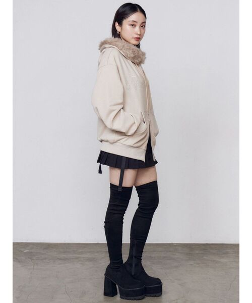 EMODA(エモダ)の「スクエアフィットロングブーツ(ブーツ・レディース・ブラック・X-LARGE)」の19枚目の写真