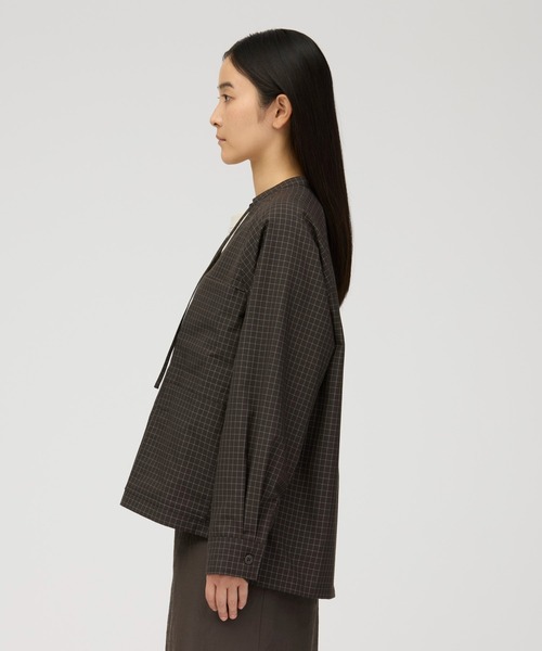 Snow Peak(スノーピーク)の「Snow Peak / Wool Reflective Grid Coverall W's ウール リフレクティブ カバーオール(ノーカラージャケット・レディース・ダークブラウン/ブラック・3/2/1)」の5枚目の写真