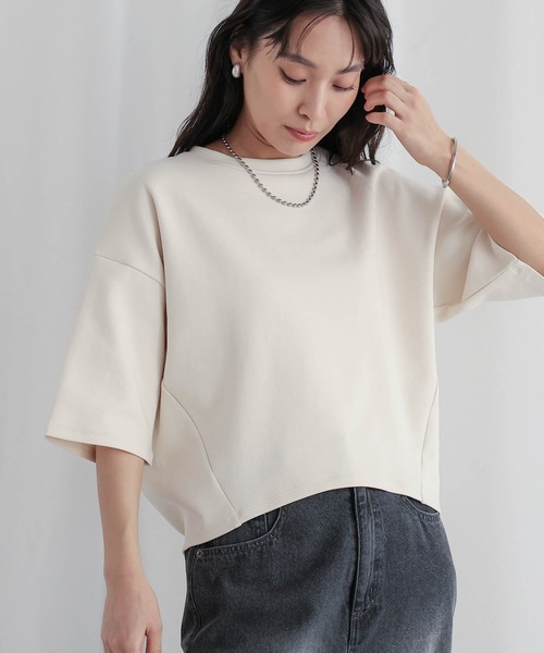 for/c(フォーシー)の「コクーンシルエットハーフスリーブトップス【サスティナブル】(Tシャツ/カットソー・レディース・ブラック/アイボリー・L/M)」の1枚目の写真