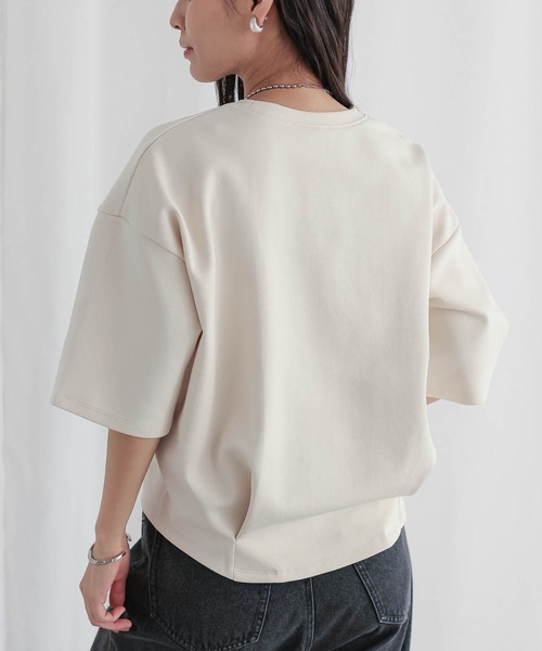 for/c(フォーシー)の「コクーンシルエットハーフスリーブトップス【サスティナブル】(Tシャツ/カットソー・レディース・ブラック/アイボリー・L/M)」の16枚目の写真