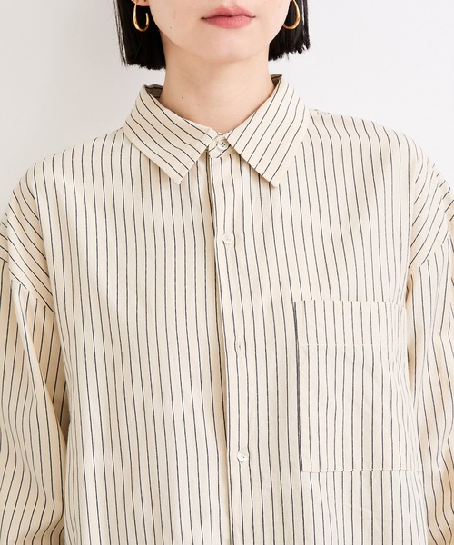 le cercle ADAM ET ROPE'（ルセルクルアダムエロペ）の「ストライプシャツ（シャツ/ブラウス・レディース・ブルー系その他4/ホワイト系その他5・FREE）」の17枚目の写真