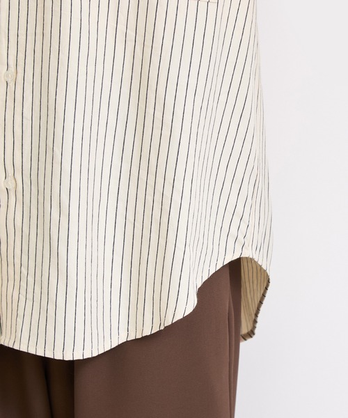 le cercle ADAM ET ROPE'（ルセルクルアダムエロペ）の「ストライプシャツ（シャツ/ブラウス・レディース・ブルー系その他4/ホワイト系その他5・FREE）」の5枚目の写真