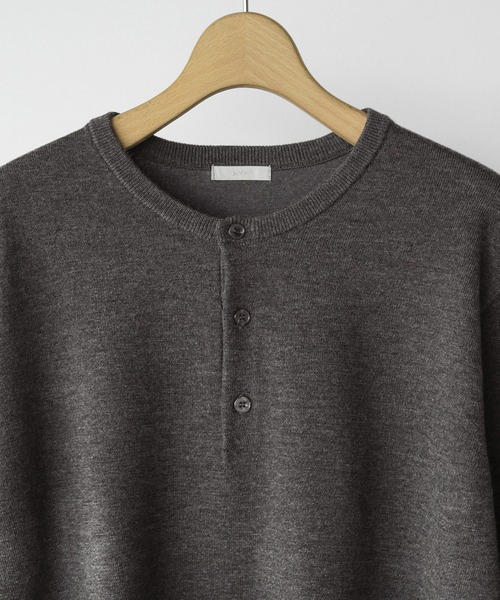 WYM LIDNM(ウィム バイ リドム)の「WOOL BLEND 14G HENLEY KNIT(ニット/セーター・メンズ・チャコール/ライトグレー/ブラウン/ダークグレー・M/L/XS/S)」の18枚目の写真