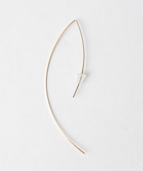 by boe（バイボー）の「＜by boe＞ワイヤーピアス ◆（ピアス（両耳用）・レディース・ゴールド・FREE）」の6枚目の写真