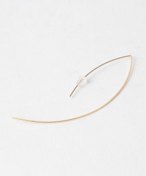 by boe（バイボー）の「＜by boe＞ワイヤーピアス ◆（ピアス（両耳用）・レディース・ゴールド・FREE）」の2枚目の写真