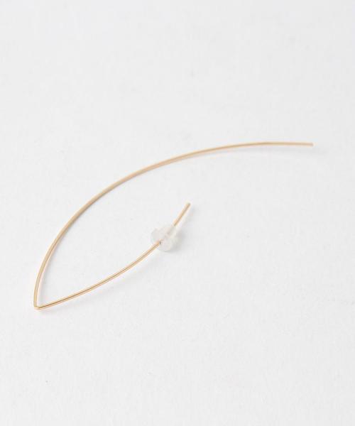 by boe（バイボー）の「＜by boe＞ワイヤーピアス ◆（ピアス（両耳用）・レディース・ゴールド・FREE）」の3枚目の写真