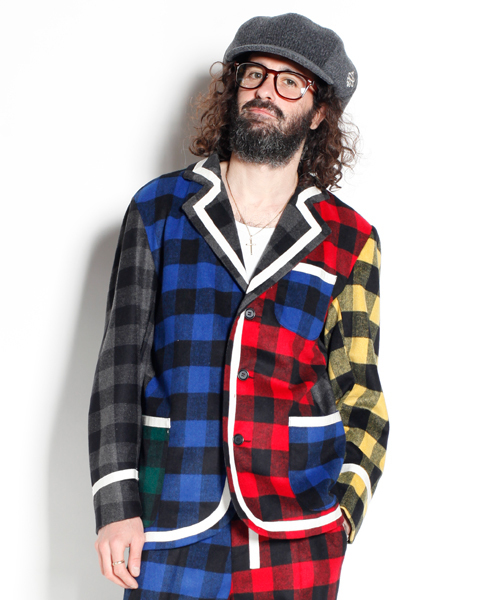 ALDIES(アールディーズ)の「Blinded Jacket チェック柄 テーラードジャケット(テーラードジャケット・メンズ・レッド/ブラック/マルチ・MEDIUM/SMALL/LARGE)」の3枚目の写真