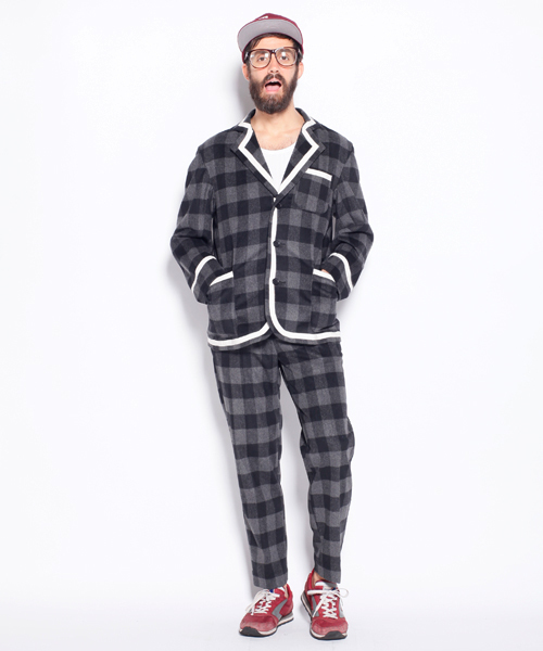 ALDIES(アールディーズ)の「Blinded Jacket チェック柄 テーラードジャケット(テーラードジャケット・メンズ・レッド/ブラック/マルチ・MEDIUM/SMALL/LARGE)」の17枚目の写真