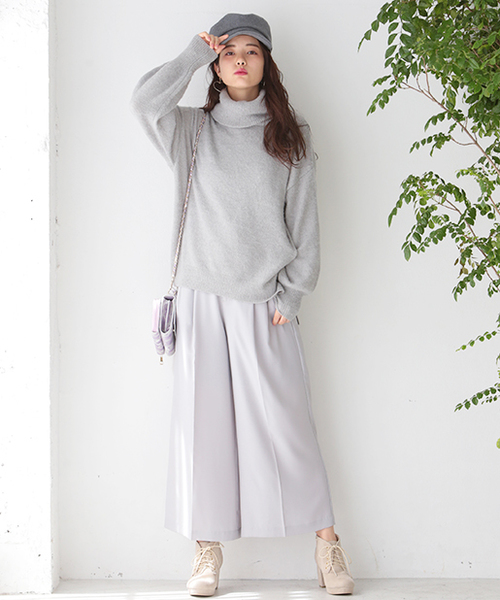 one after another NICE CLAUP(ワンアフターアナザーナイスクラップ)の「ふんわりオフタートルニット(ニット/セーター・レディース・ブラウン/ベージュ/トップグレー/アイボリー・FREE)」の11枚目の写真