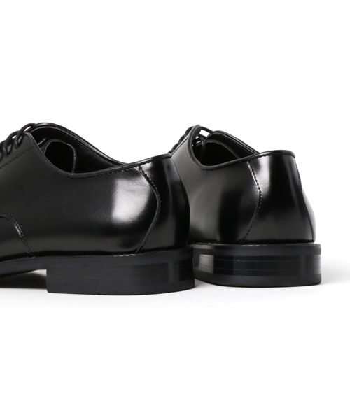 GUIONNET（ギオネ）の「GUIONNET U TIP DERBY ギオネ Uチップ ダービー ビジネス 外羽根 革靴（ドレスシューズ・メンズ・ブラック/モカ・26.0cm/27.0cm/26.5cm/27.5cm/25.5cm/25.0cm/24.5cm/28.0cm/29.0cm/30.0cm/24.0cm）」の12枚目の写真