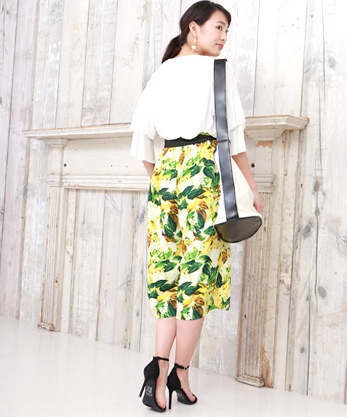 Bou Jeloud（ブージュルード）の「リーフリゾート柄ガウチョパンツ（その他パンツ・レディース・イエロー/ブラック・38/40）」の5枚目の写真