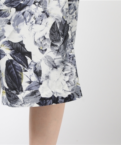 Bou Jeloud（ブージュルード）の「リーフリゾート柄ガウチョパンツ（その他パンツ・レディース・イエロー/ブラック・38/40）」の21枚目の写真