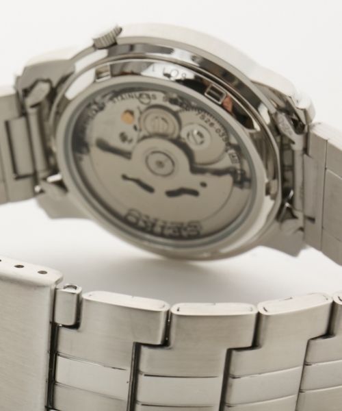 SEIKO(セイコー)の「SEIKO セイコー SEIKO5 自動巻き メタルバンド SNKK65K1 SNKK67K1 SNKK71K1 WEB限定(アナログ腕時計・メンズ・シルバー/シルバー系その他/シルバー×ブラック・FREE)」の4枚目の写真