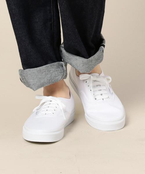 VANS（バンズ）の「＜VANS（バンズ）＞AUTHENTIC オーセンティックスニーカー ◆（スニーカー・レディース・オフホワイト/ブラック・6h/5/5h/6/4h）」の4枚目の写真