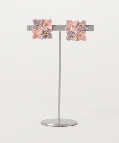 TONE SELECT GOODS(トーンセレクトグッズ)の「【IRODORI】花のearring(アリッサム ) ラベンダー×プラム(イヤリング・レディース・その他・FREE)」の1枚目の写真