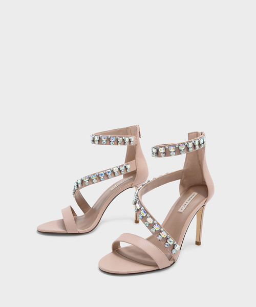 CHARLES & KEITH(チャールズ & キース)の「エンベリッシュスティレットサンダル / EMBELLISHED STILETTO SANDALS(サンダル・レディース・ブラック/アイボリー・23cm/23.5cm/24.5cm/25cm)」の10枚目の写真