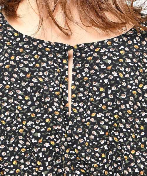 natural couture（ナチュラルクチュール）の「花柄レディロングワンピース（ワンピース・レディース・ブラック/ネイビー/グリーン・FREE）」の13枚目の写真