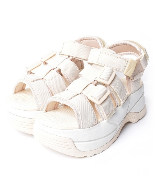 SHAKA(シャカ)の「NEO RALLY CHUNKY(サンダル・レディース・アイボリー/ブラック/グレー/ブラック×ブラック/ライトベージュ/ネイビー・5/6/7/4)」の2枚目の写真