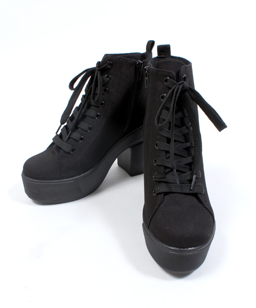 WEGO（ウィゴー）の「WEGO/厚底ヒールスニーカー＆2Pニーハイソックスセット（ブーティ・レディース・ブラック/ホワイト・23.5/24.5）」の5枚目の写真