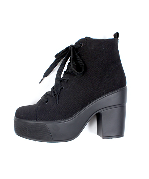 WEGO（ウィゴー）の「WEGO/厚底ヒールスニーカー＆2Pニーハイソックスセット（ブーティ・レディース・ブラック/ホワイト・23.5/24.5）」の11枚目の写真