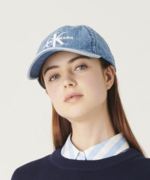 Calvin Klein Jeans Accessory（カルバン・クラインジーンズアクセサリー）の「モノグラム デニム キャップ（キャップ・レディース・ブルー・FREE）」の2枚目の写真